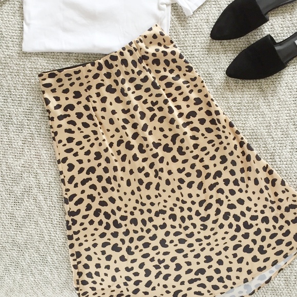 Indian Way Co Dresses & Skirts - Sexy Satin Leopard Print Midi Skirt NEW!!